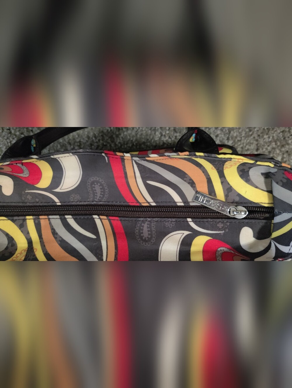 Sachi Multicolor Insulated Floral Tote Bag - Picture 6 of 8